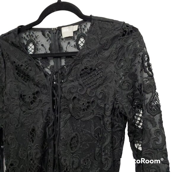 🔥ASOS V Neck Black Lace Bell Sleeve Romper - Picture 3 of 10